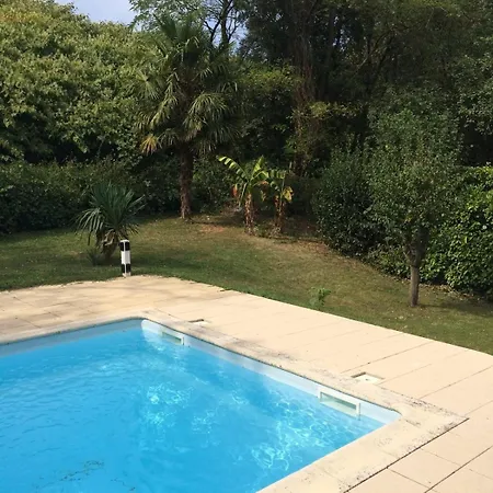 Nyaraló Maison De Famille Piscine Jacuzzi 10 P *